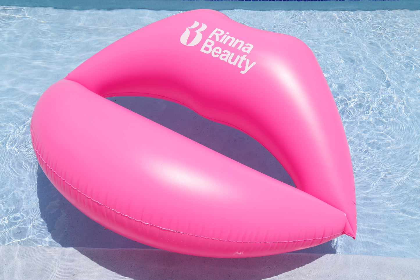 Rinna Beauty Pool Float