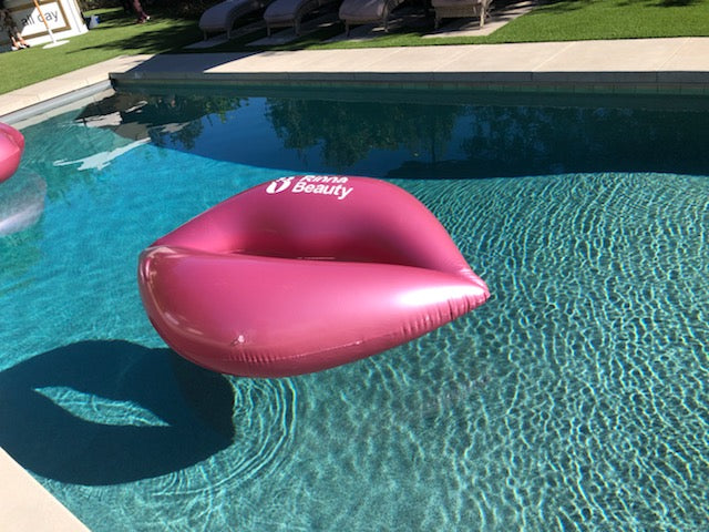 Rinna Beauty Pool Float